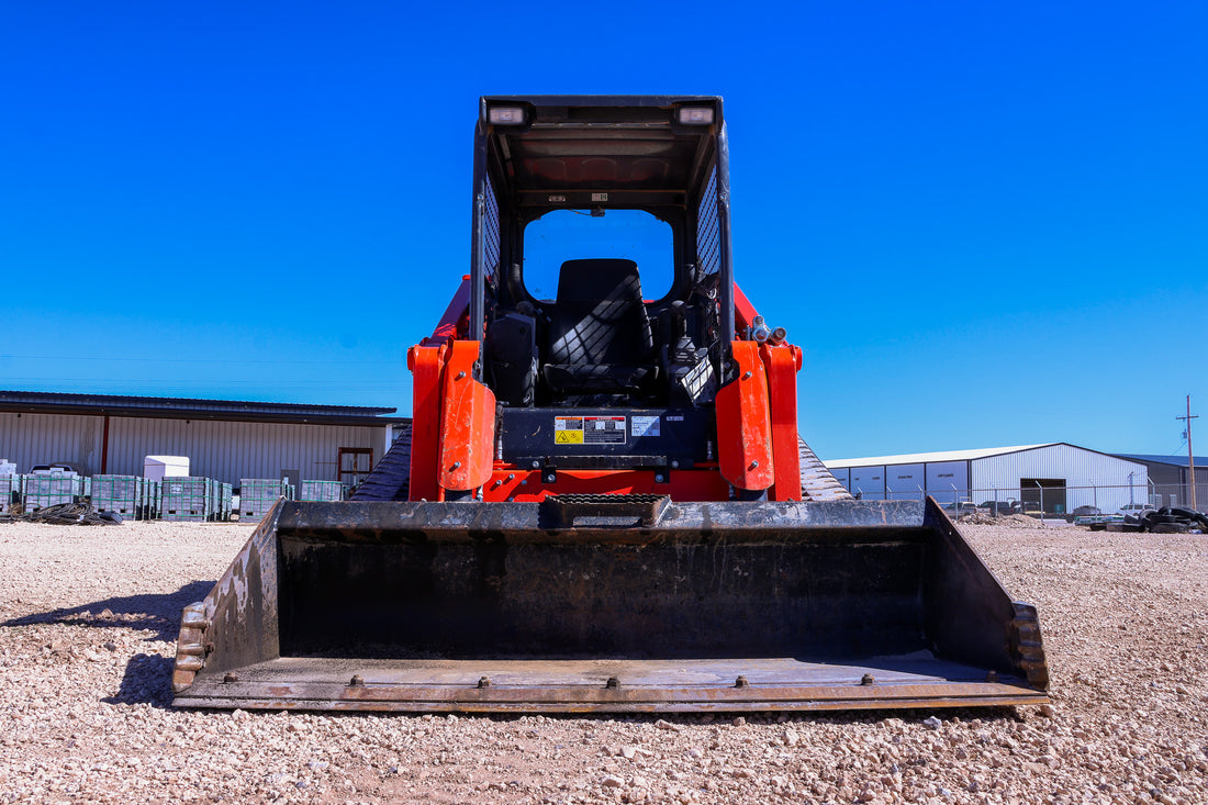 Choosing the Right Compact Track Loader: Key Features to Consider