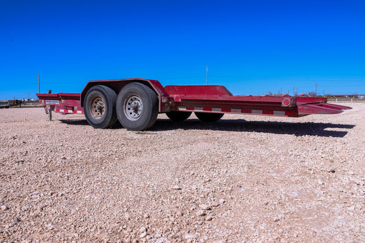 Expert Tips for Loading and Securing Cargo on a Tilt Bed Trailer